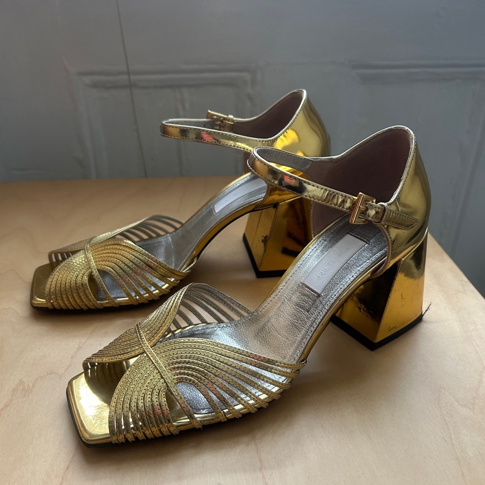 Suzanne Rae Gold High 70s Sandals Heels